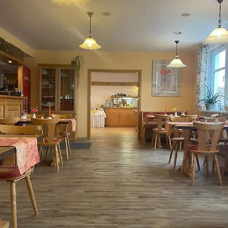 Landgasthaus Zander 3*