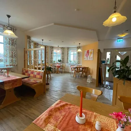 Landgasthaus Zander Szálloda 3*