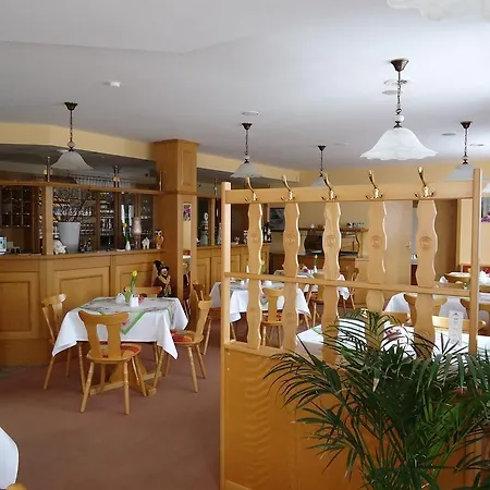 & Restaurant Landgasthaus Zander 3*