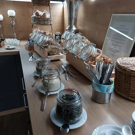 فندق Landgasthaus Zander بلانكنبرغ