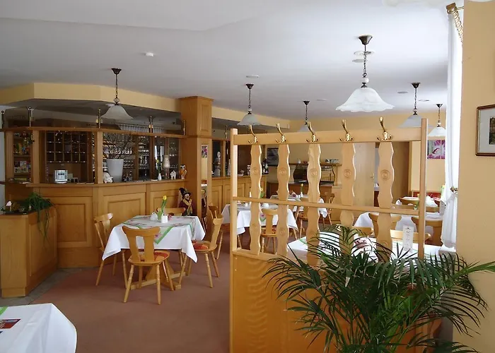 Landgasthaus Zander 3*