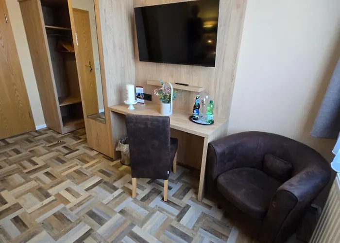 Landgasthaus Zander فندق 3*